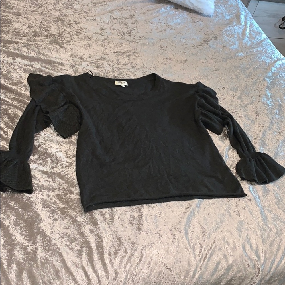 UMGEE Bell Sleeve Sweater